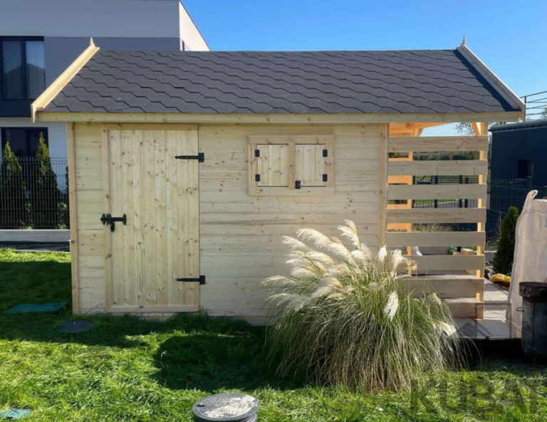 Domek narzedziowy 3x4 z drewutnia