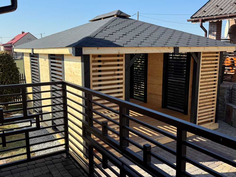 Nowoczesna altana 4x5 sosnowo czarna